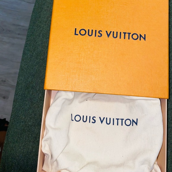 LV Iconic 20MM Reversible Belt size 85 cm - Picture 1 of 6
